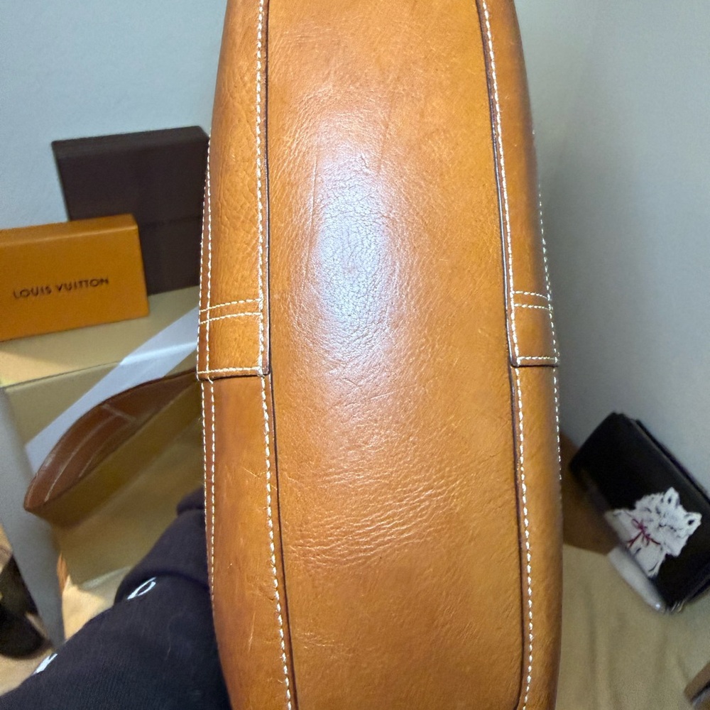 Coach Micro C Handbag and Wristlet - Picture 6 of 12